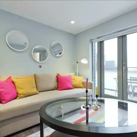 Апартаменты Victoria Quay Riverside Self-catered *